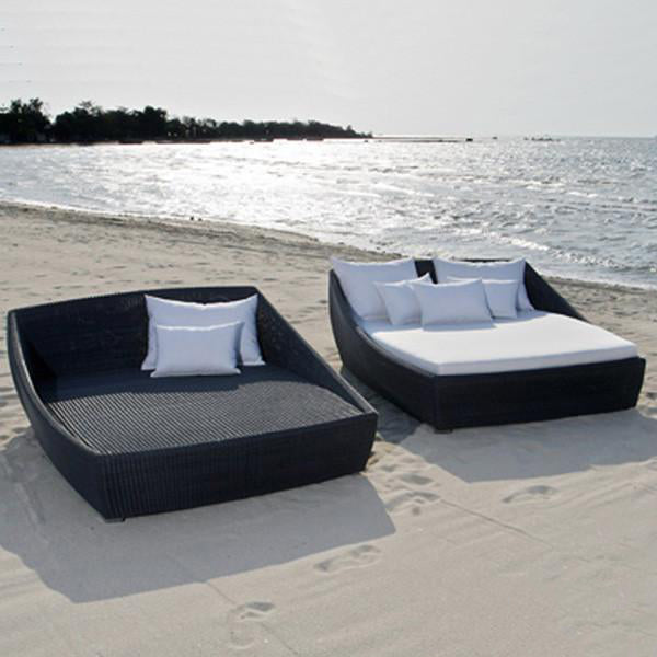 Outdoor Wicker Canopy Bed - Sail